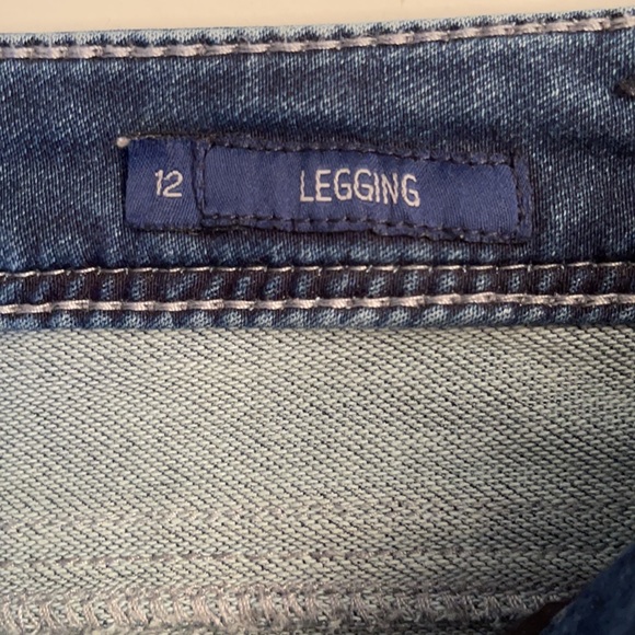 Women’s jeans - Picture 3 of 6